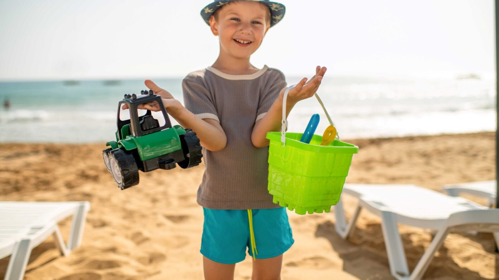 Enfant à la plage